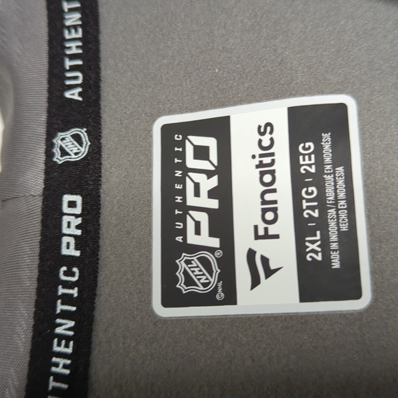 Minnesota Wild Fanatics Branded 2021 NHL Playoffs Pullover Hoodie Charcoal 2XL - Picture 5 of 11